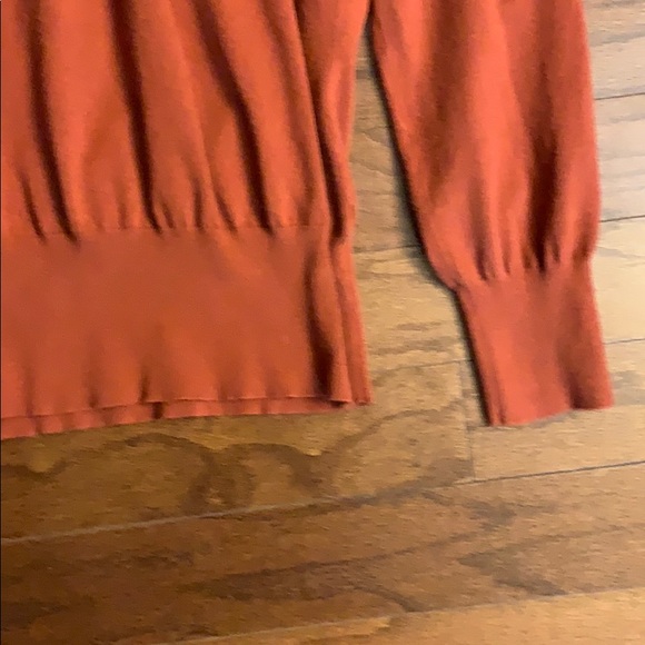 Apt. 9 Pumpkin color long sleeve sweater - Picture 4 of 5